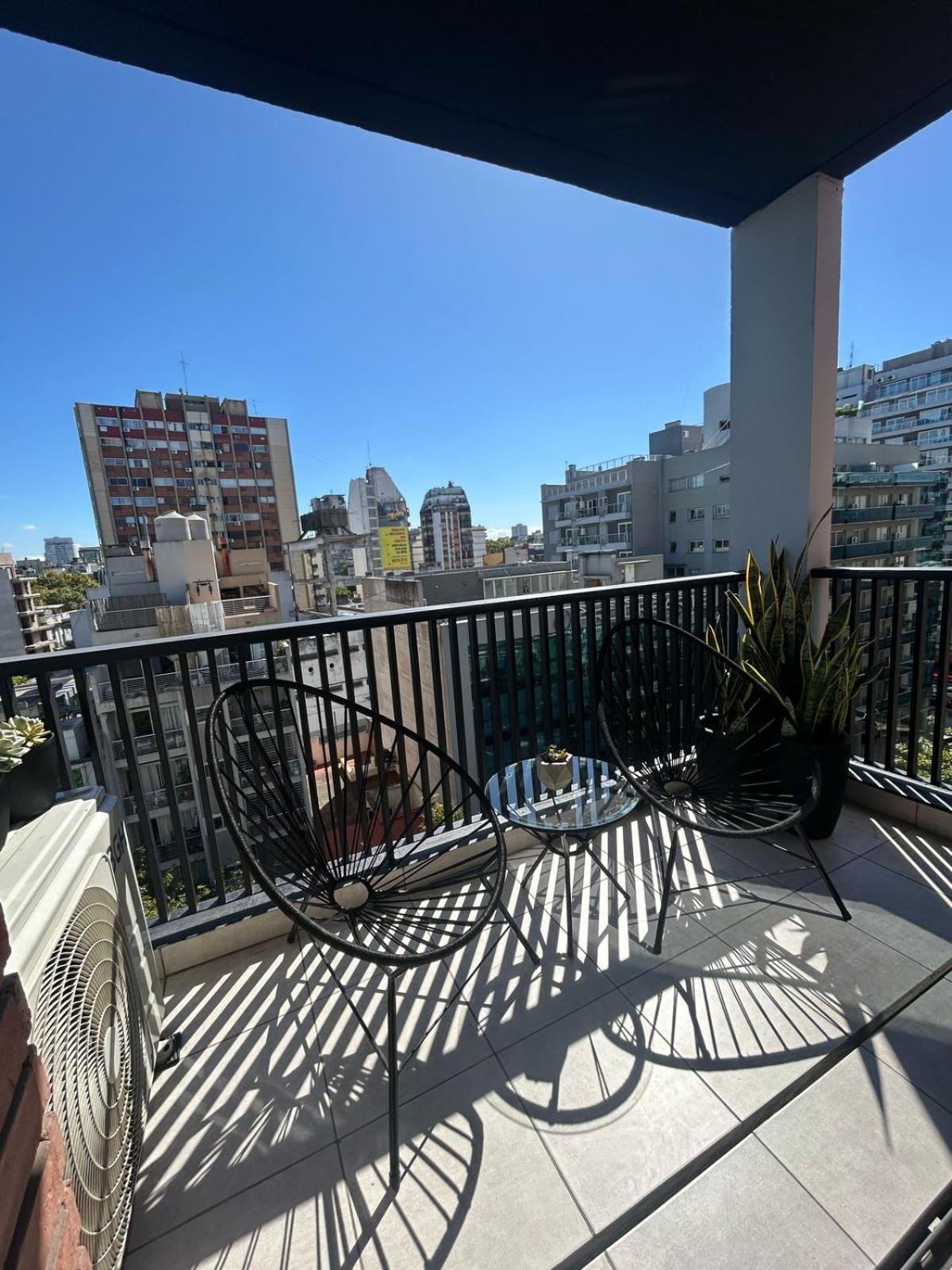 Deluxe Palermo Apartment *